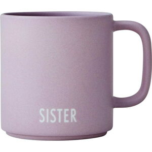 Levandulově fialový porcelánový hrnek Design Letters Siblings Sister