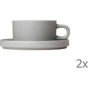 Sada 2 světle šedých keramických šálků na čaj s podšálky Blomus Pilar, 170 ml