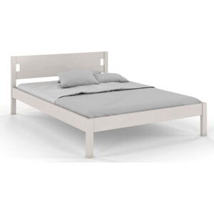 Bílá dvoulůžková postel z borovicového dřeva 120x200 cm Laxbaken – Skandica