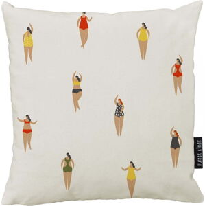 Bílý bavlněný polštář Butter Kings Swimming Ladies, 50 x 50 cm