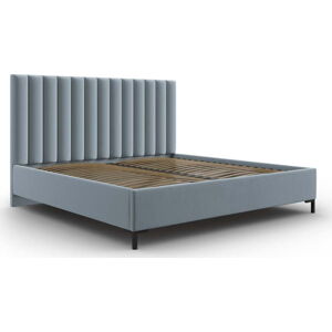 Světle modrá čalouněná dvoulůžková postel s úložným prostorem s roštem 160x200 cm Casey – Mazzini Beds