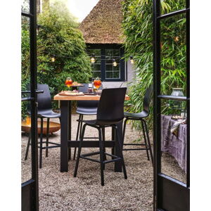 Zahradní barový stolek z recyklovaného dřeva 100x100 cm Yasmani – Hartman